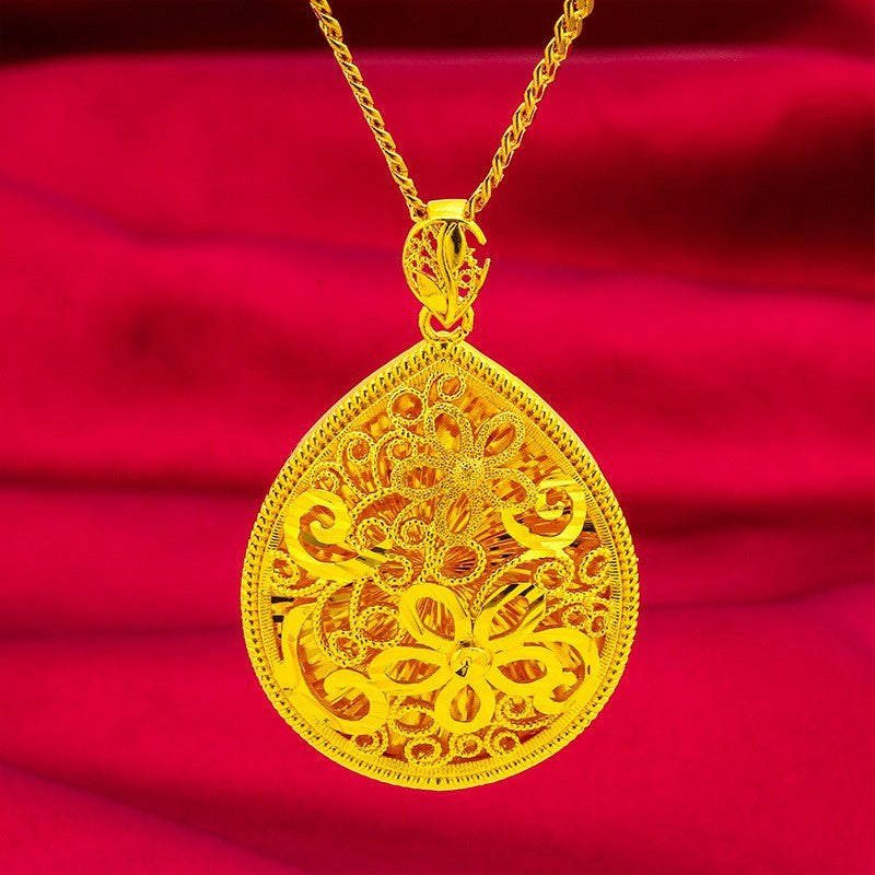 9999 24K heart-shaped necklace, ethnic style luxury hollow pendant, women's gold necklace pendant, gold jewelry jewelry