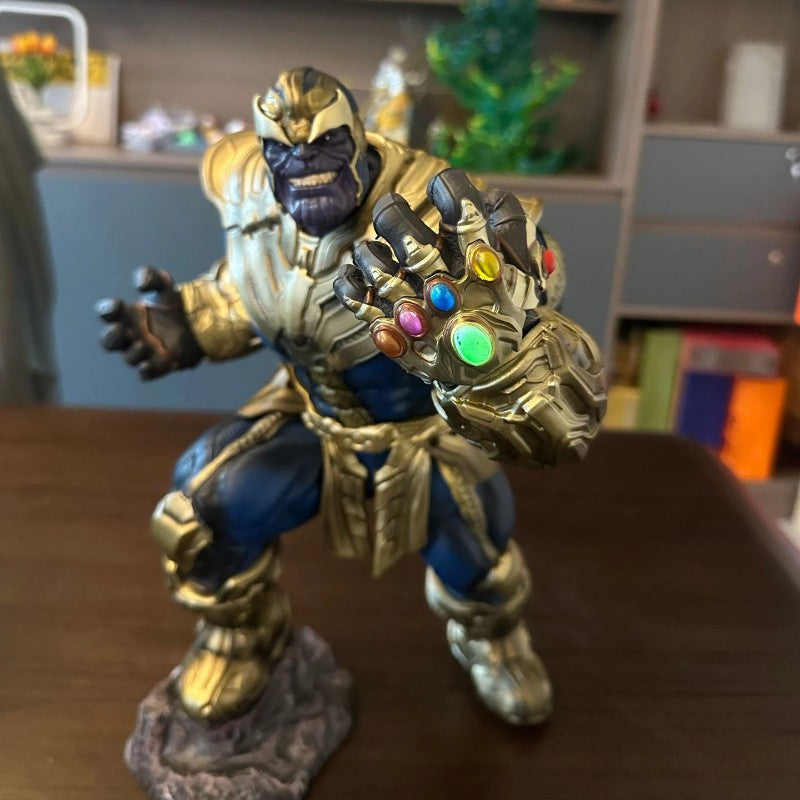 ?Novo? A série original de animação da Marvel tem cerca de 36 cm de altura. Estatueta artesanal colecionável do Thanos, dos Vingadores, modelo de presente.