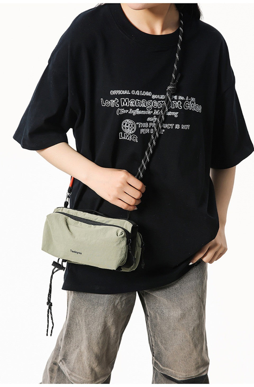 Unisex Camp Messenger Bag Large Capacity Shoulder Bag for Men Women Durable Nylon Hiking Travel Backpack