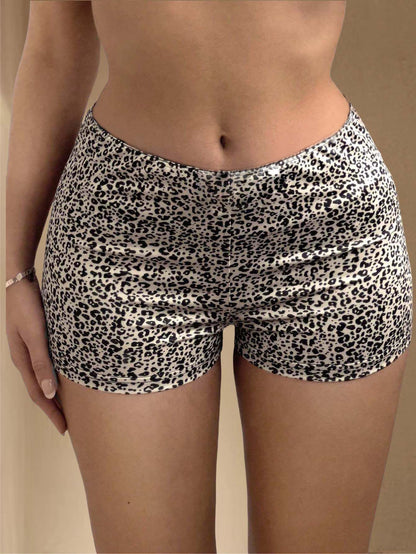 Women's fashionable trendy casual women's shorts