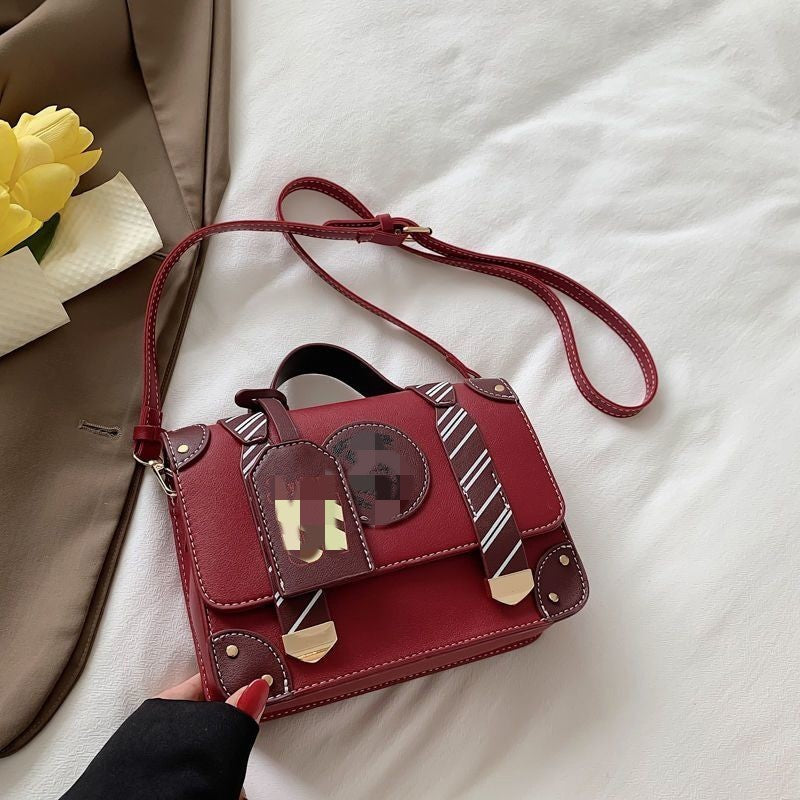 Magic Academy Style Cambridge Bag Handheld Crossbody British Style Postman Bag