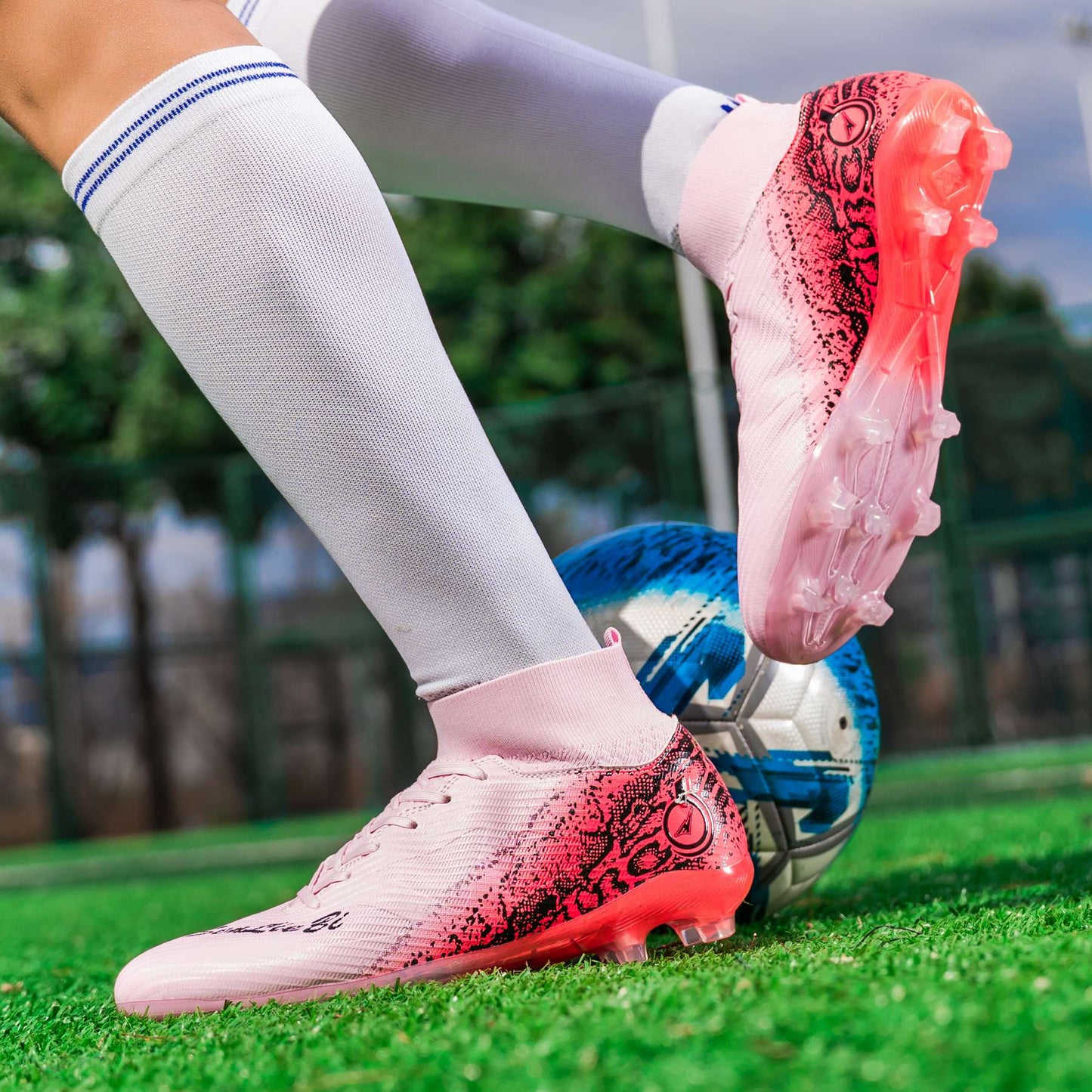 High-top Football Boots, Long Spikes Football Boots, Professional Firm Ground Non-Slipping Training Soccer Cleats for Big Boys