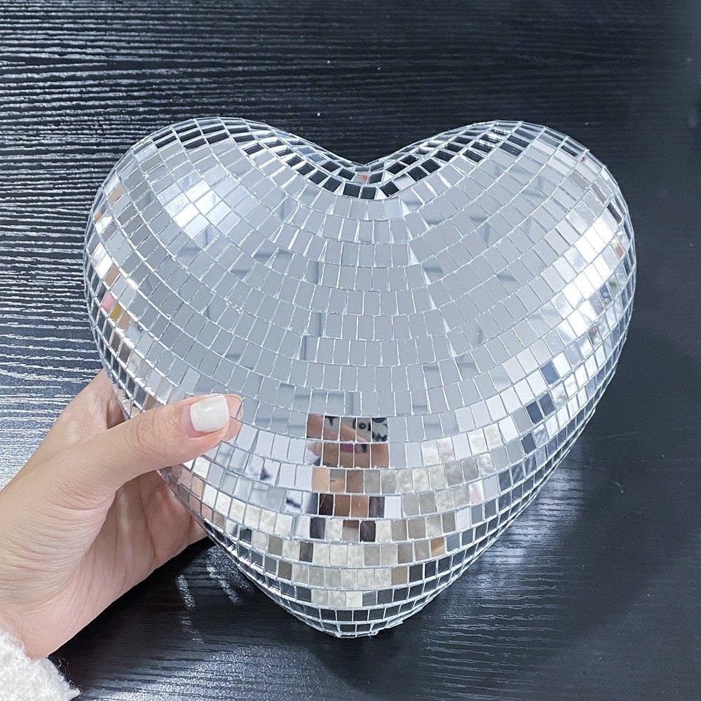 Heart-Shaped Disco Ball Decorations Lightweight Reflective Christmas Party Decorations Glass Keychain Glass Decorations