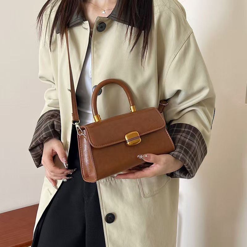Fashion Solid Color Underarm Bags PU Leather Shoulder Bags for Women Design Luxury Small Handbag Female Subaxillary Clutches
