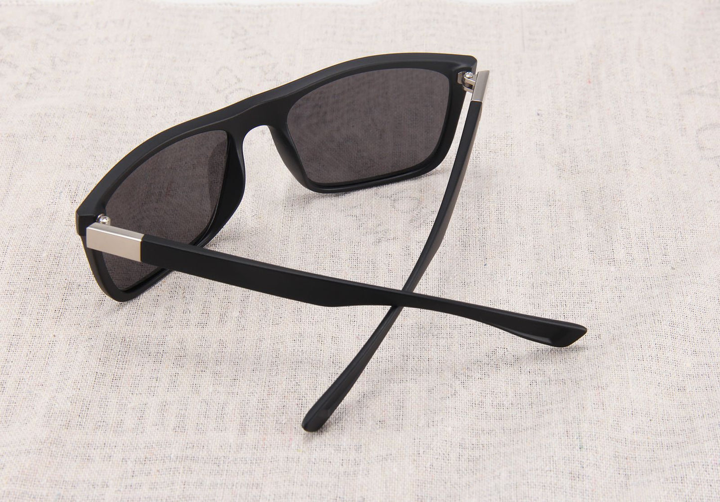 Fashion Square Vintage Polarized Sunglasses Men Women Retro Driving Fishing Sun Glasses UV400 Eyewear