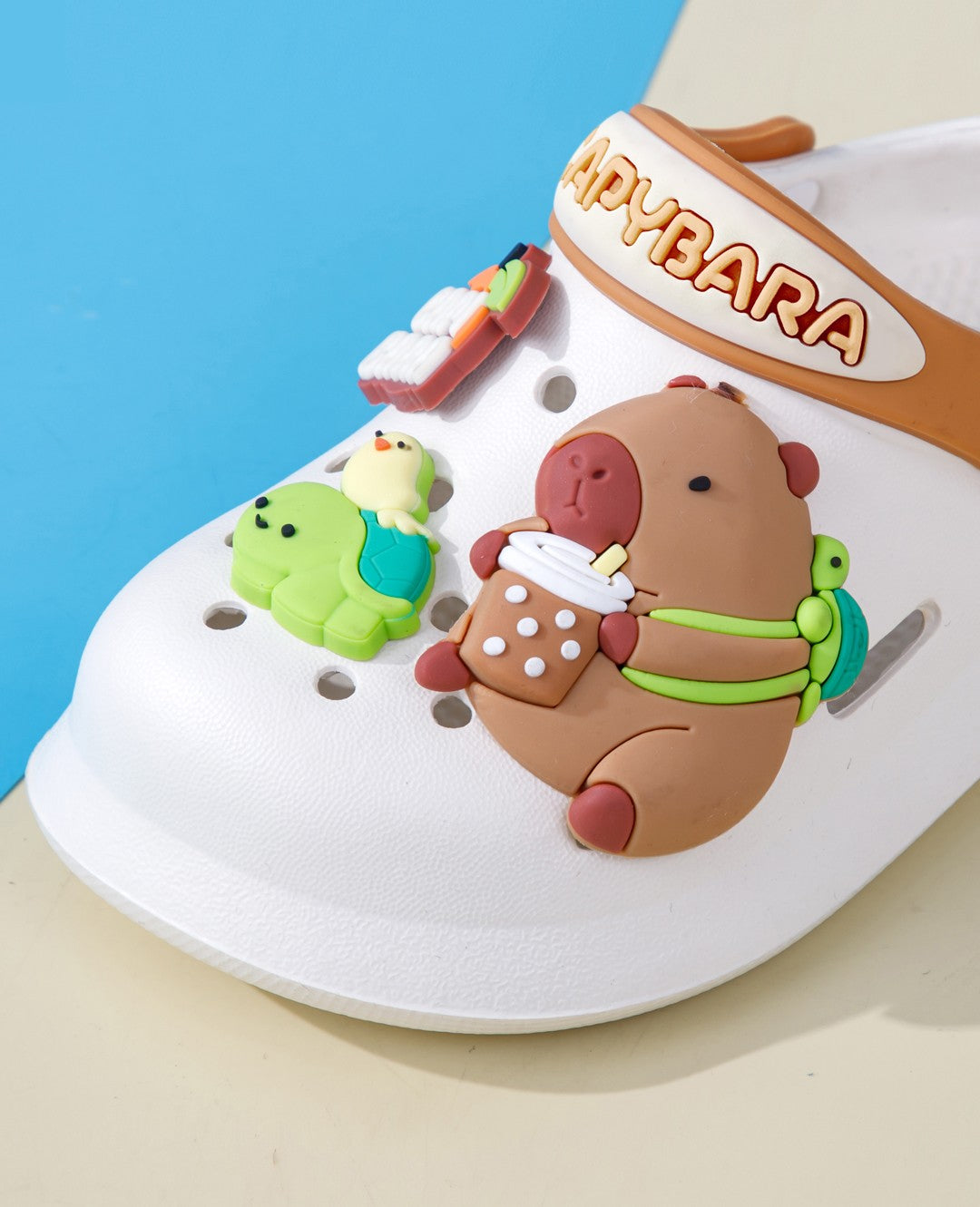 Cute Capybara Summer Kids' Garden Clogs Shoes Boys & Girls Beach Sandal Kids Lightweight Breathable Slip On Baby Slippers