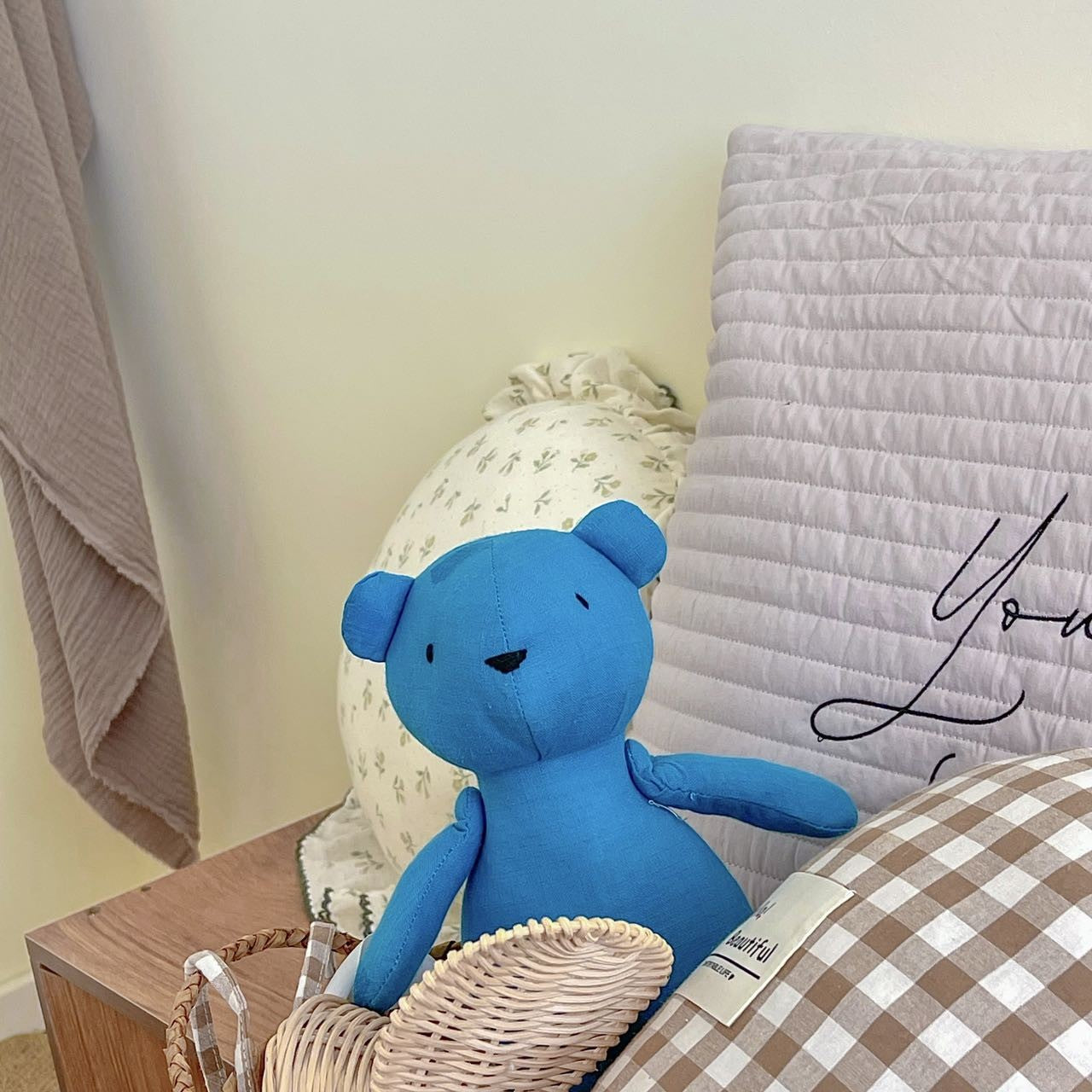 2024 New Little Bear Cloth Art Doll Cute and Creative Cloth Doll Doll Doll Adorable Baby Comfort Toy