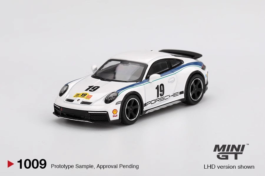 MINI GT 1:64 Bentley Nissan Lancia Ford Diecast Diorama Car Model Toys Simulação Miniatura Carro Modelo Coleção Ornamento Brinquedo