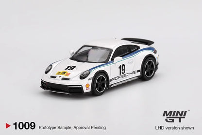 MINI GT 1:64 Bentley Nissan Lancia Ford Diecast Diorama Car Model Toys Simulação Miniatura Carro Modelo Coleção Ornamento Brinquedo
