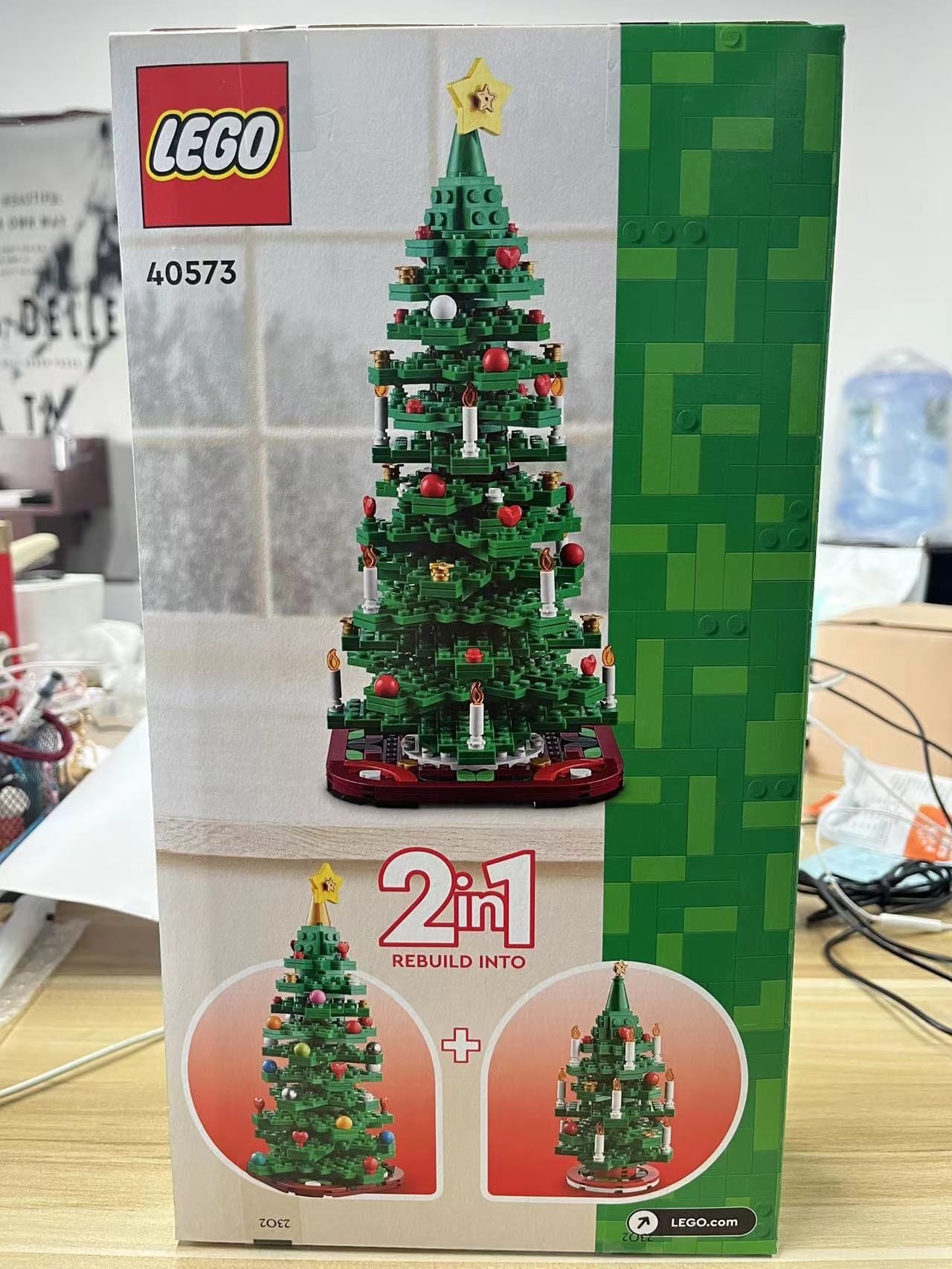 LEGO Árvore de Natal 2 em 1 para Reconstruir 40573 Kit de Blocos de Montar Brinquedos para Crianças a Partir de 12 Anos Presente de Aniversário Natal (476 Peças)