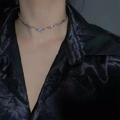 Colares com Pingente em Forma de Coração e Asas de Anjo Cor Prata Zircônia Cúbica 5A Estilo Minimalista Corrente na Clavícula Joias Femininas e para Meninas