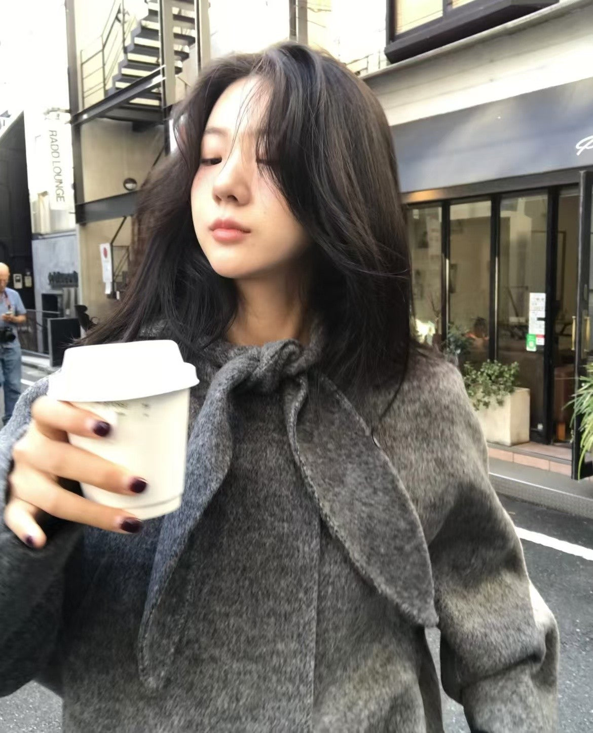 Korean Sle Woolen Coat Women's Chic Temperament Sweet Bow Tie Collar Hooded Warm Woolen Coat Long Sve Mid-Length