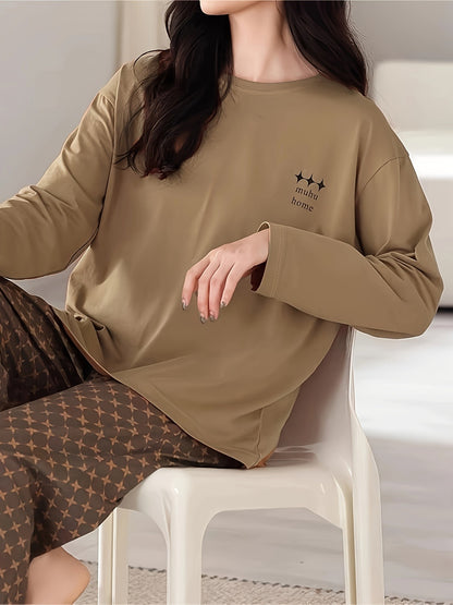 Women's Two-Piece Autumn/Winter Pajama Set - Simple Letter-Printed Pajamas with a Retro Color Scheme and a Lazy-Chic Style?