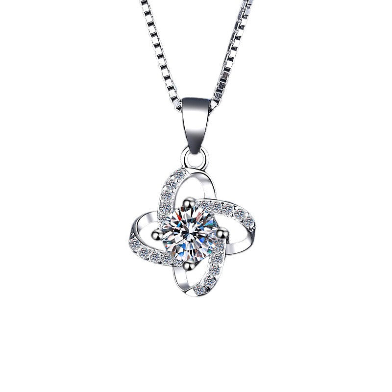18K white gold and platinum PT950 necklace women's fashionable and versatile four-leaf clover windmill pendant clavicle chain
