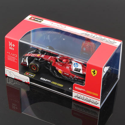 Bburago 1:43 2025 F1 Modelo com Capacete em Liga Miniatura de Metal Fundido Fórmula Carro de Corrida Brinquedo MCL39 W16 SF25 RB21