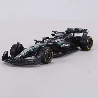 Burago 1:64 Mercedes-AMG F1 W16 Racing Car Alloy Model Car George Russell #63