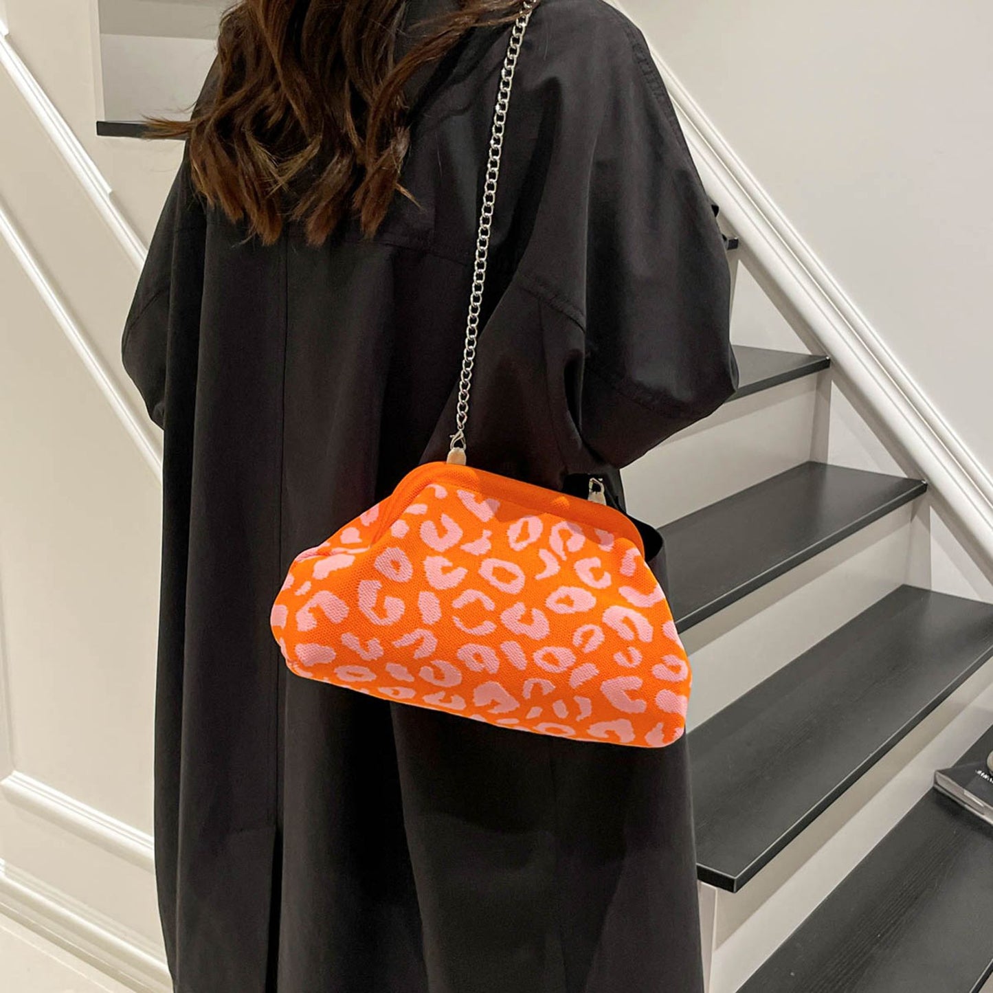 Dopamine Leopard Print Clutch Bag with Detachable Strap Leopard Crossbody Bag Women's Fashion Handbags for Women and Girls