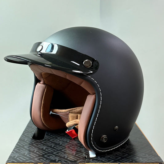 Retro Small Dock Helmet Electric Vehicle Cap Ladies Motorcycle Three-Quarter Helmet Vintage Headgear for Women