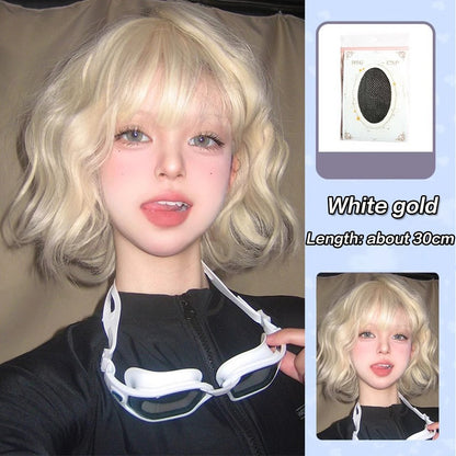 Peruca Sintética Lolita Curta Cacheada 12 Polegadas Doce E Adorável Dourado-Branco Natural Fofa Cabelo Ondulado Cosplay Peruca De Cabeça Cheia Para