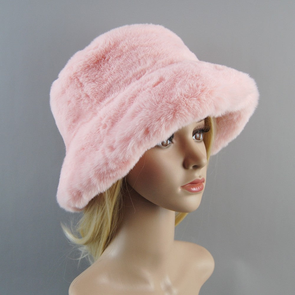 Chapéus de pele de coelho falso supermacios estilo novo 2025, forro de algodão para mulheres, gorros de esqui de moda russa quentes, cor sólida de pelúcia