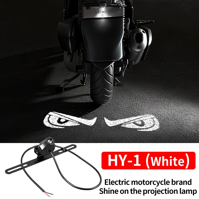 Luz de projeção de motocicleta e veículo elétrico olho de diabo LED de alta definição luz de placa anti-colisão traseira mod