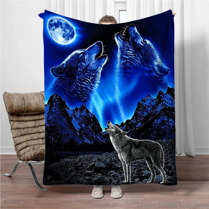 Howling Wolf Print Flannel Plush Throw Blanket – Super Soft, Cozy Throw with Majestic Wolf & Mountain Design for Bedroom or Sofa