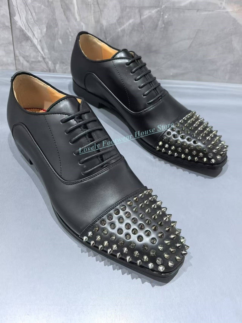 Sapatos Masculinos Loafer Bico Fino de Couro Legítimo Preto Moda Masculina Primavera Outono Cadarço Salto Quadrado Sapato com Rebite Único