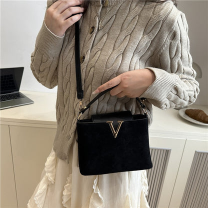 Fashionable Mini Suede Women's Bag, Faux Suede Tote Bag, Hardware Lock Buckle Decoration Handbag Purse Shoulder Cross Body Bags