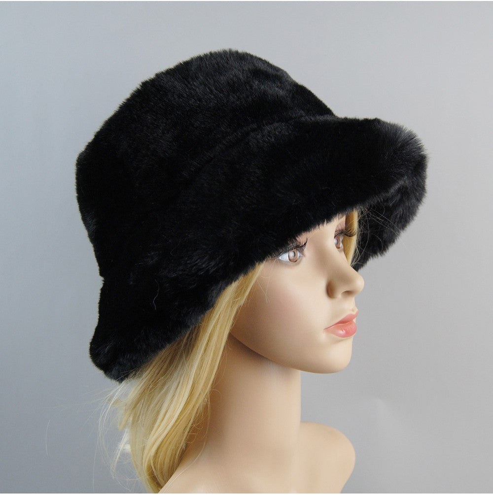 Chapéus de pele de coelho falso supermacios estilo novo 2025, forro de algodão para mulheres, gorros de esqui de moda russa quentes, cor sólida de pelúcia
