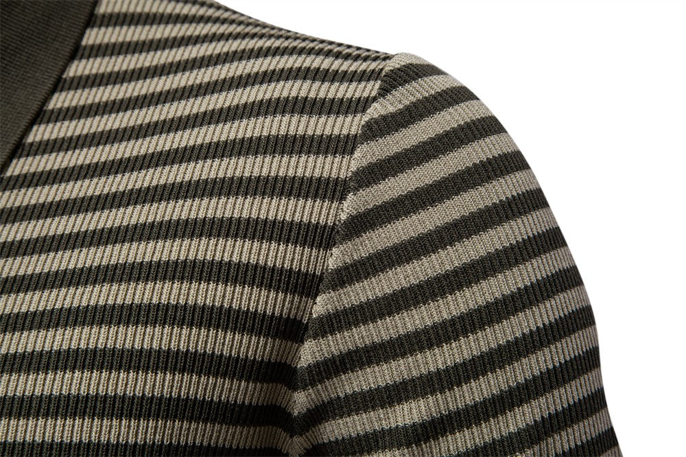 ?AIOPESON 2025 Men's Contrast Striped Polo Shirt - Lightweight V-Neck Knit Top with Breathable Textured Panels