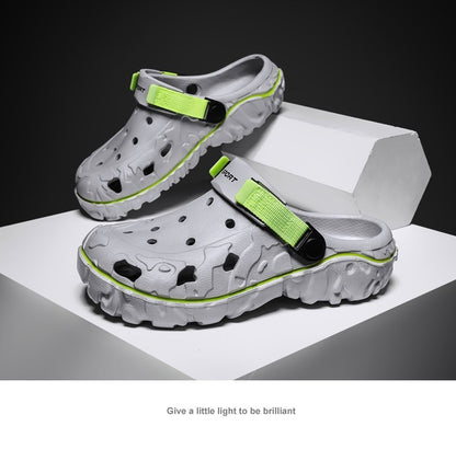 2025 Summer New Breathable Soft-Sole Outdoor Sports Sandals  Versatile Casual Two-Way Trendy Sandals