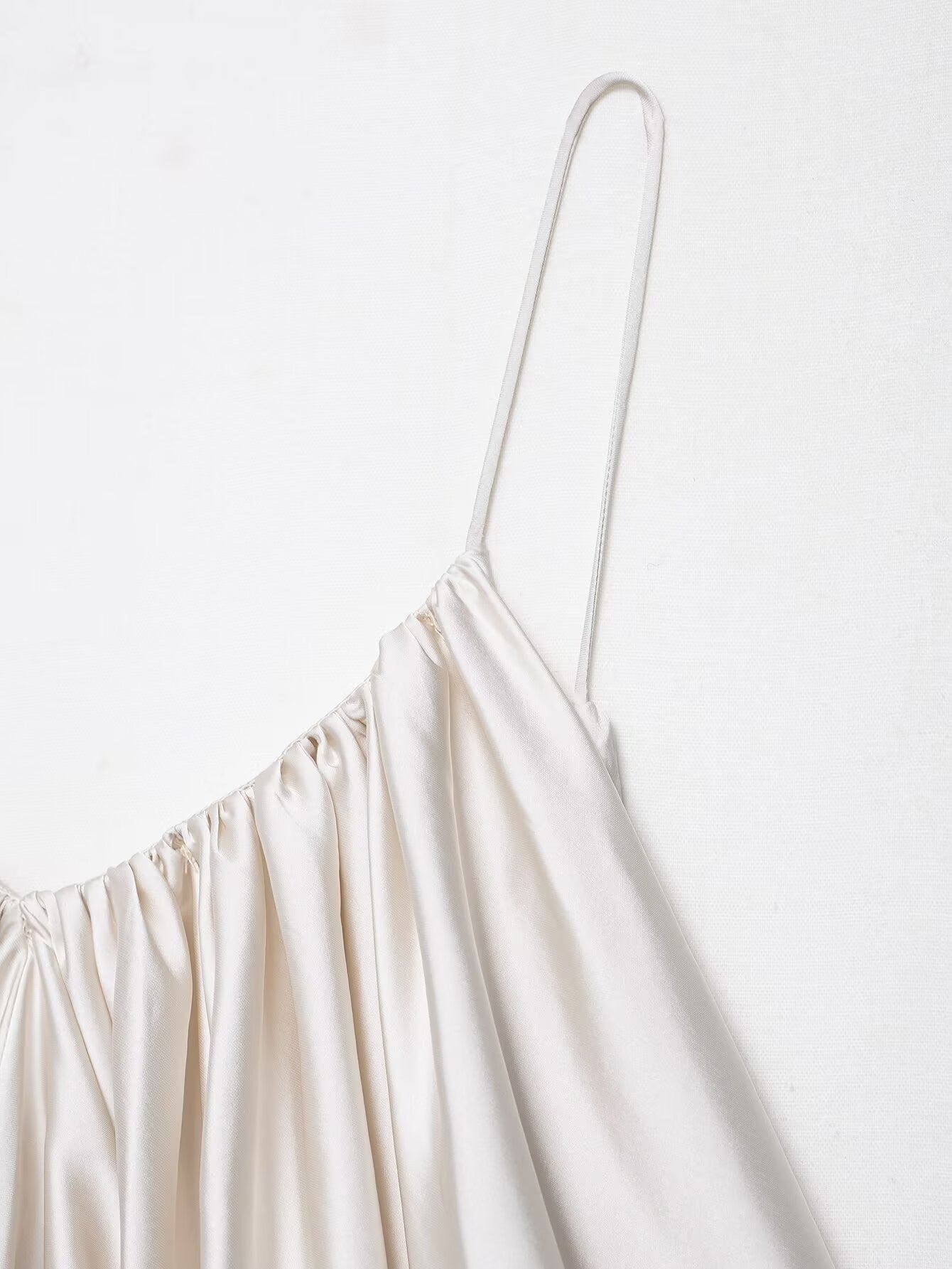 HH Women New Fashion Solid Belt Wrinkles Decorate Casual Loose Trousers Female Chic Zipper Side Pocket Slim Wide Leg Pants