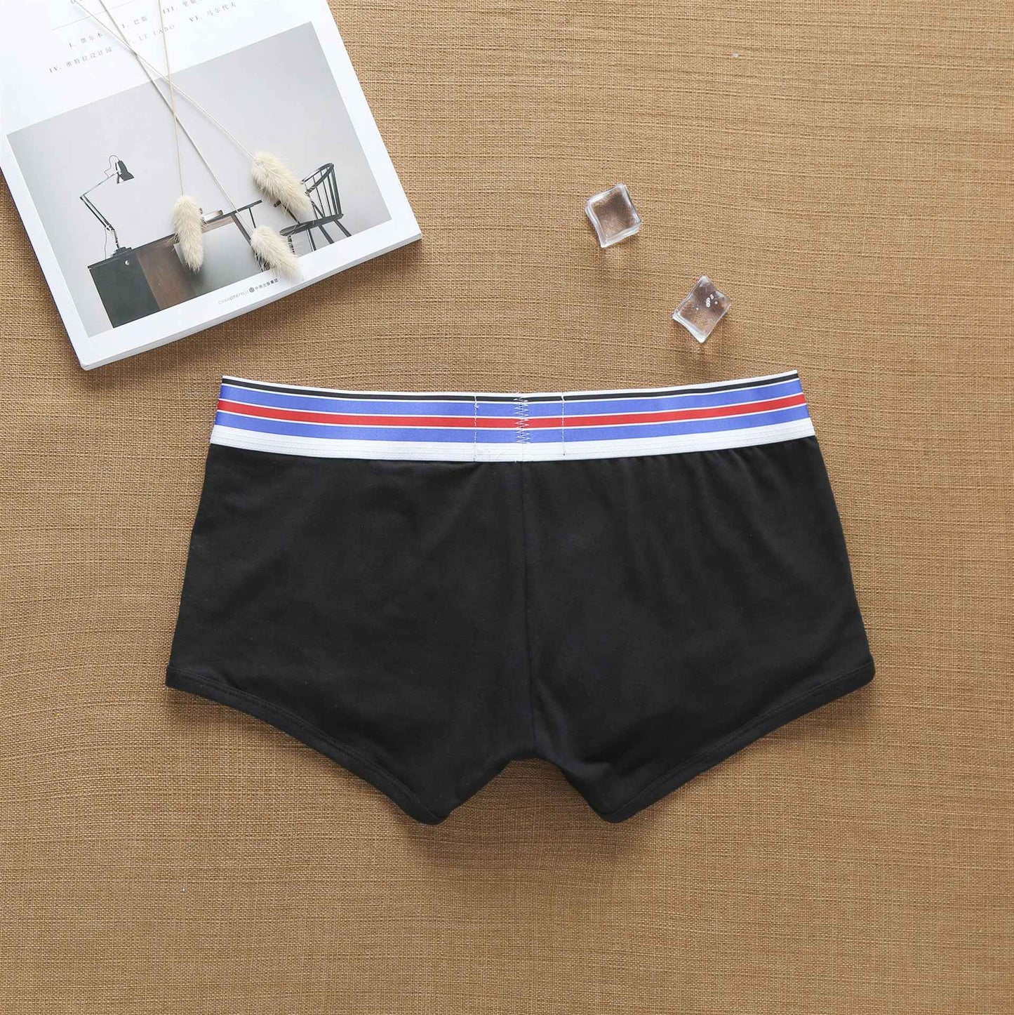 Men's fashion super cool European and American pure cotton boxers student youth underpants
