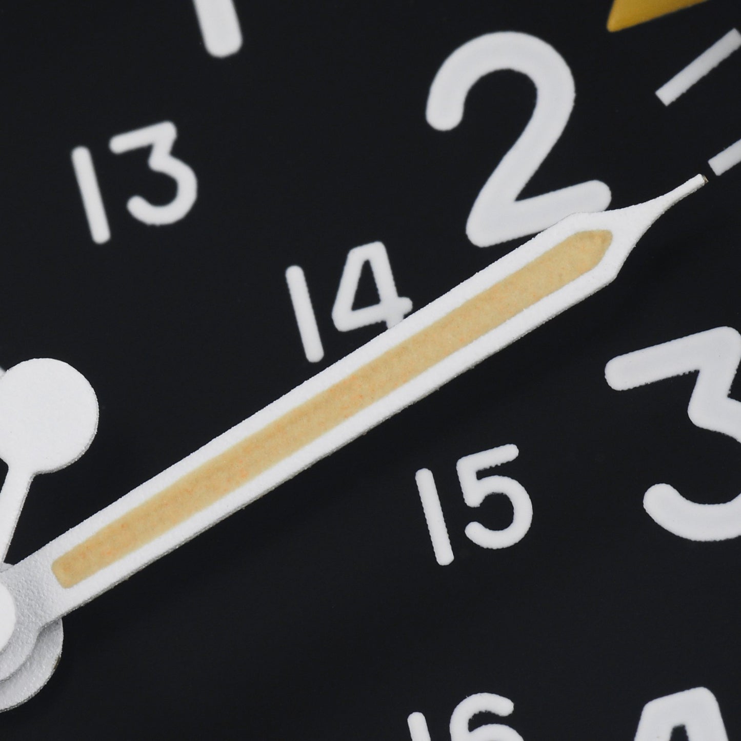 Militado Ml05 Vintage Field Watch VH31 Sweep Second Quartz Movement Sapphire Crystal High Clear AR Coating Luminous 38Mm Watches