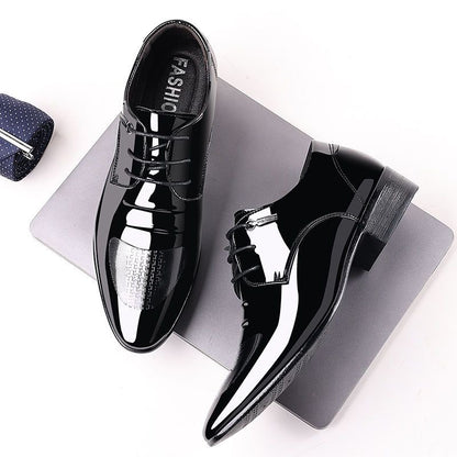 Sapatos Sociais Masculinos de Amarrar em Couro Envernizado Preto Bico Fino Estilo 2025 Preço Baixo Luxo Designer Escritório Terno 39 Masculino