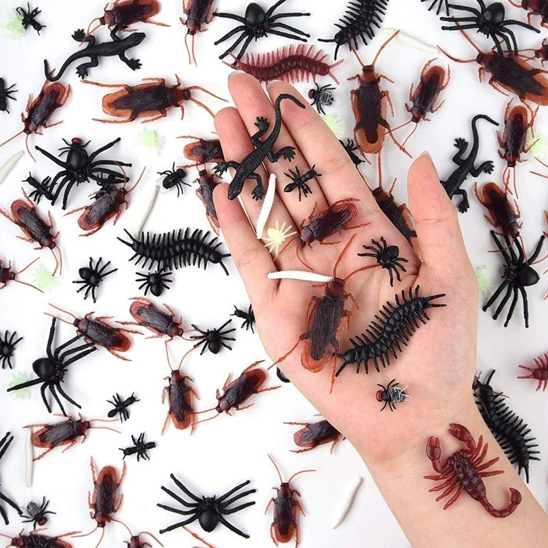 12/24pcs Halloween Simulation Bug Cockroach Spider Centipede Scorpion Plastics Prank Bug Funny 2025 Halloween DIY Decoration
