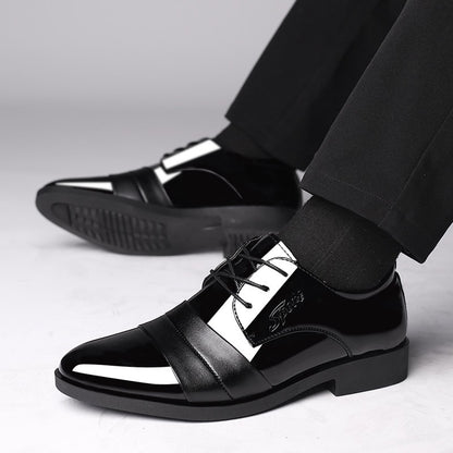 Social Shoe for Men Casual Business Patent Leather Dress Shoes Man Bright Upper Pointed Toe 2025 Trend Office Suit Footwear New