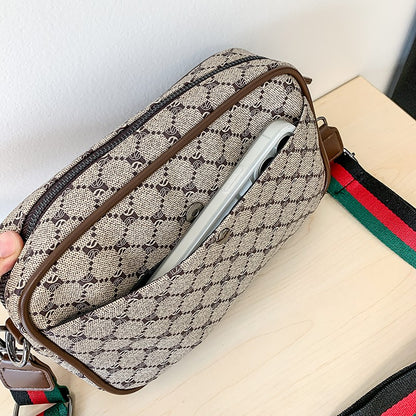 Casual Lightweight Sling Bag with Color Block Strap for Men PU Leather Messenger Bag Trend Wide Strap Crossbody Bags Designer