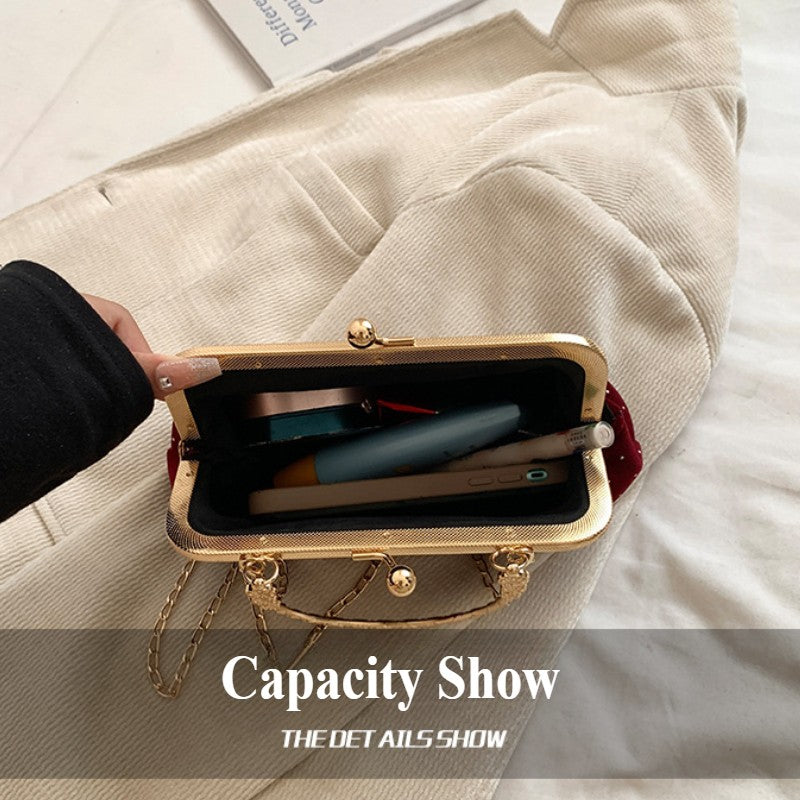 Luxury Design Women's Evening Clutch Purse Dinner Party Ladies Small Clip Shoulder Bag Handbags Retro Female Chain Crossbody Bag
