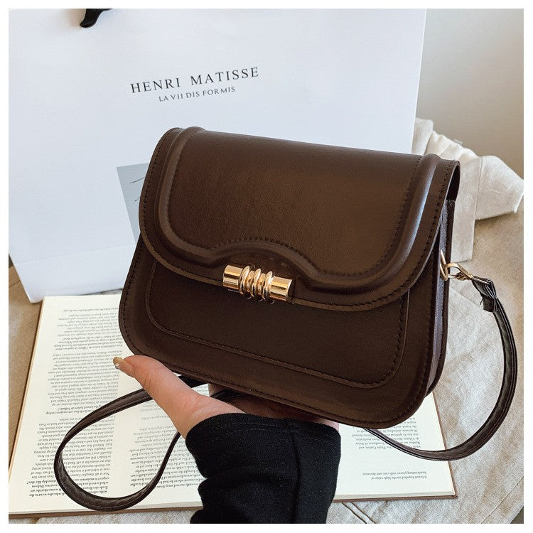 Latest Retro Crossbody Bag for Women High End Fashion Saddle Shoulder Handbag Unique Design