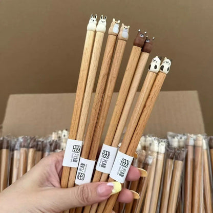 Hashis de Desenho Animado de Animais Fofos, Hashis de Madeira de Faia para Casais de Sushi, Utensílios de Jantar de Madeira Entalhados à Mão, Práticos e Bonitos