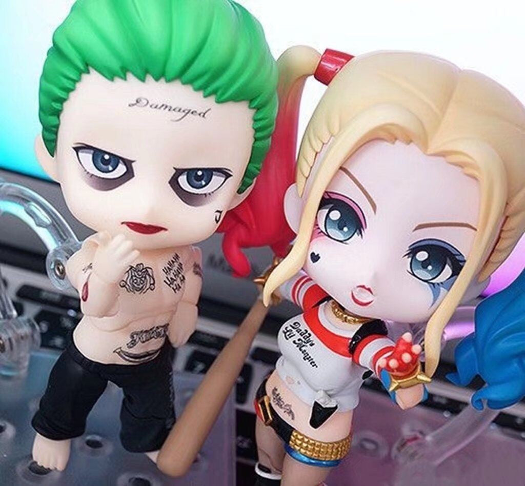 Anime Esquadrão Suicida Série #671 Coringa #672 Arlequina Figuras de Ação Modelo Boneca Articulada Enfeite de Mesa Presente de Natal