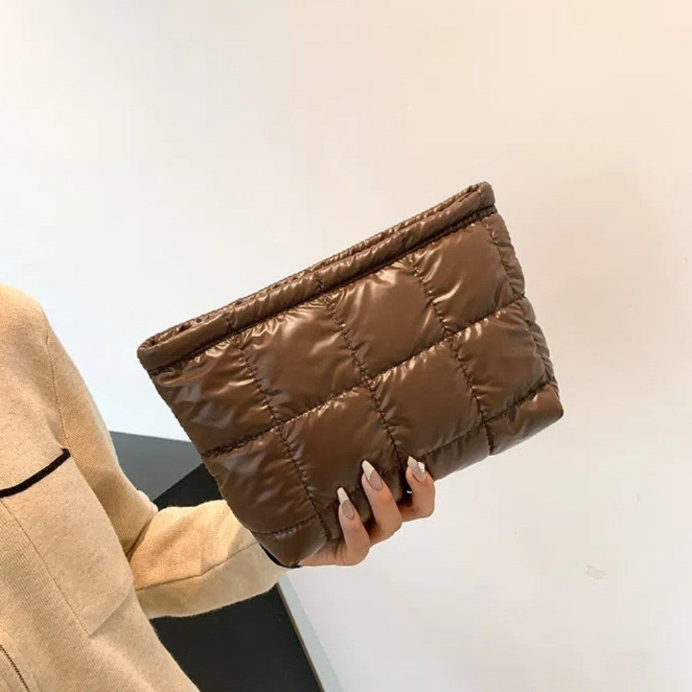 Cotton Filled Puffer Pouch PU Leather Large Capacity Puffer Padded Makeup Bag Waterproof Korean Style Thick Plaid Clutch Bag