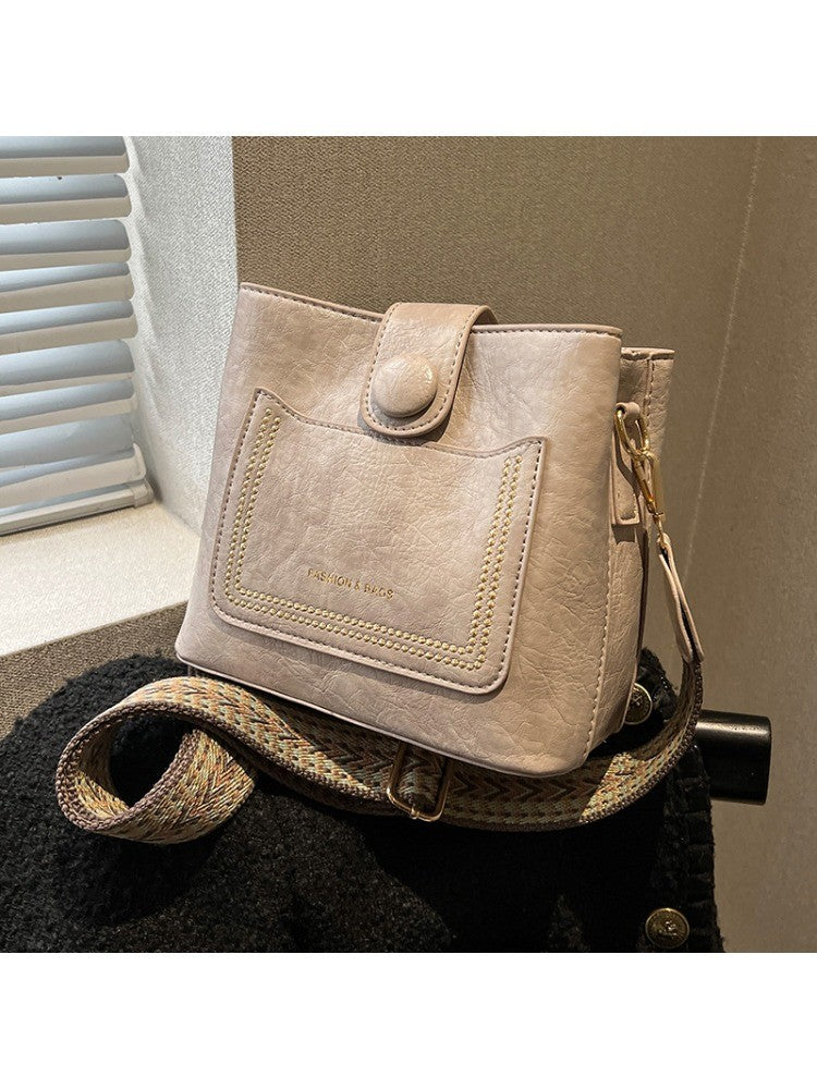 PU Shoulder Bag Multi-pocket Design Zipper and Buckle Opening Design Fashionable Versatile Messenger Bag