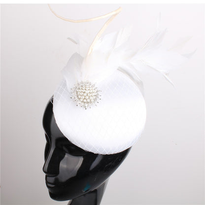 Lindo Fascinador de Cabelo de Cetim Magenta Festa Noturna Formal Chapéu para Senhoras de Igreja Chapéu de Casamento Nupcial com Penas